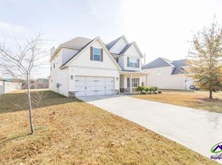 325 Pearl Moss Ln, Kathleen, GA 31047