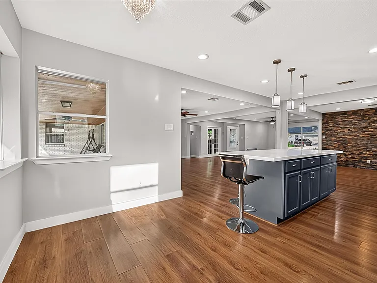 12930 Kimberley Ln — Photo 26