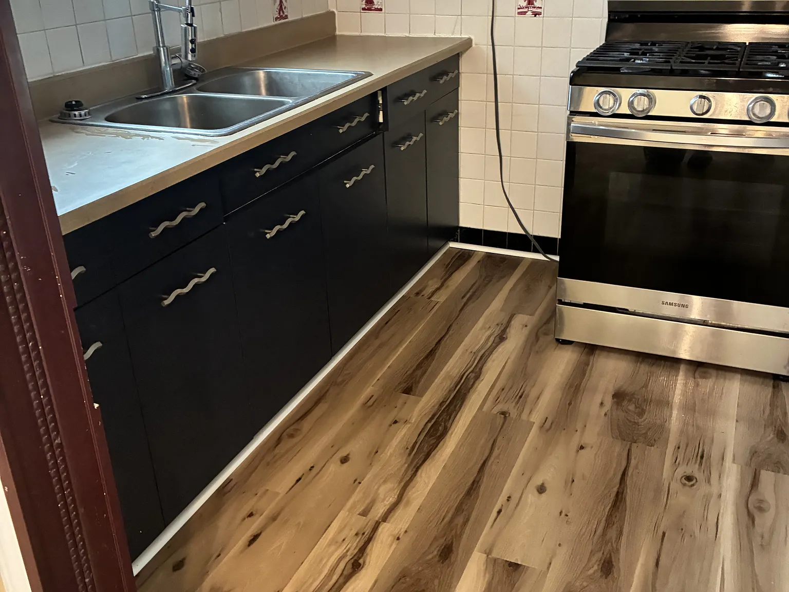 2 bed, 1100 sqft, $1,450 — Photo 3