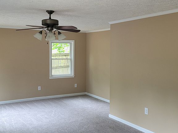 2nd image of 4834 Clopton Dr