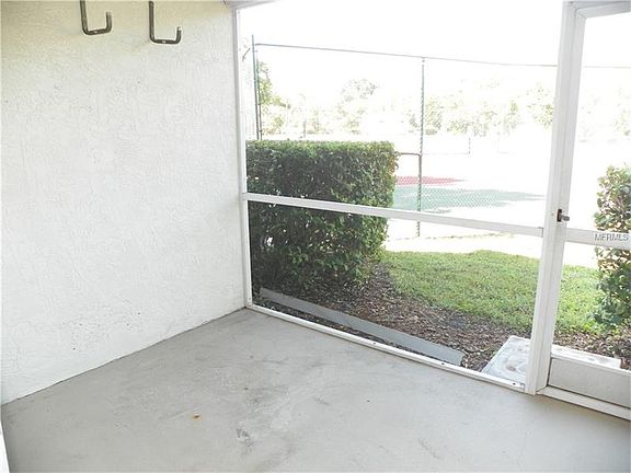 2nd image of 5918 Bayside Key Dr