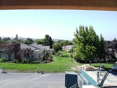 5th image of 5031 Cribari Vale