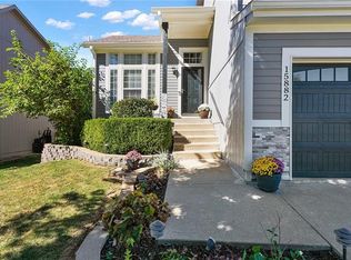 15882 S Brookfield St, Olathe, KS 66062