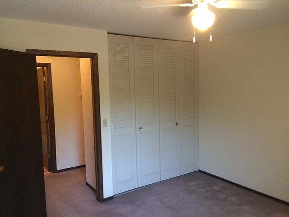 2nd image of 1905 Wilson Ave APT 209