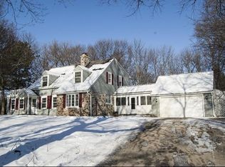 14900 Walters Ct, Elm Grove, WI 53122