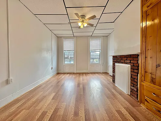 Rented by Capri Jet Realty Corp | media 10