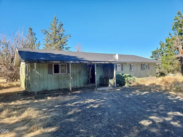 11489 Harpold Rd, Klamath Falls, OR 97603