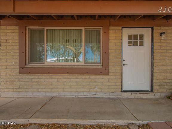 3rd image of 2302 W Sumaya Pl