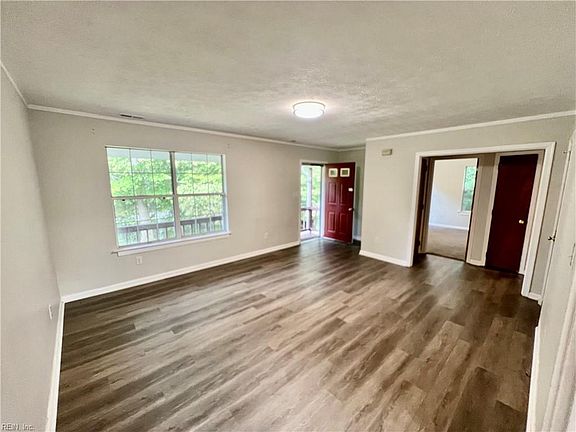 5th image of 16132 W Byron Dr
