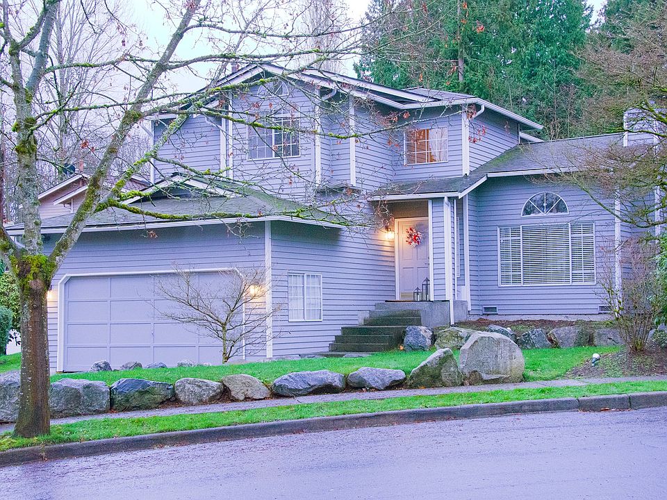 1st image of 11843 NE 105th Ln
