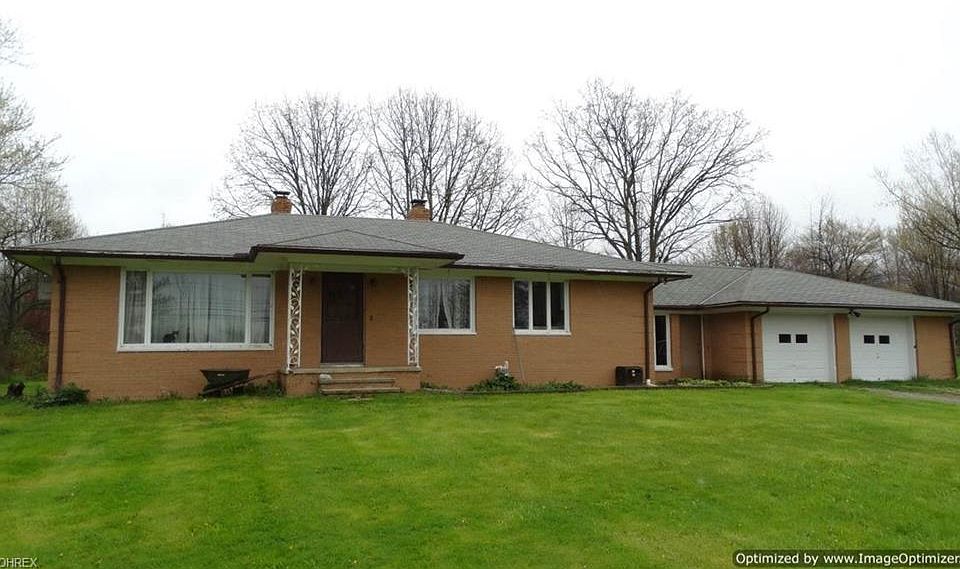2nd image of 12841 Ravenna Rd