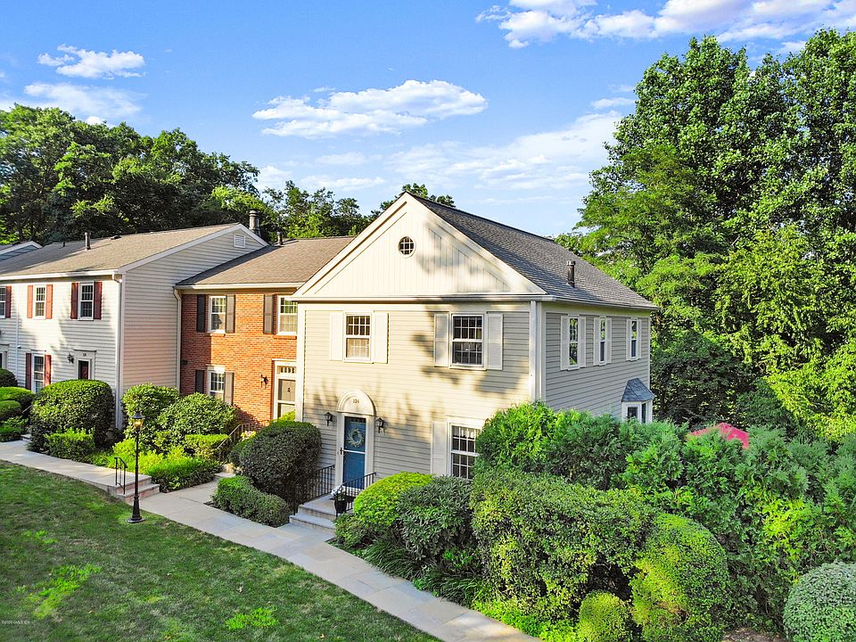 124 GREENWICH HILLS DR Greenwich CT Zillow