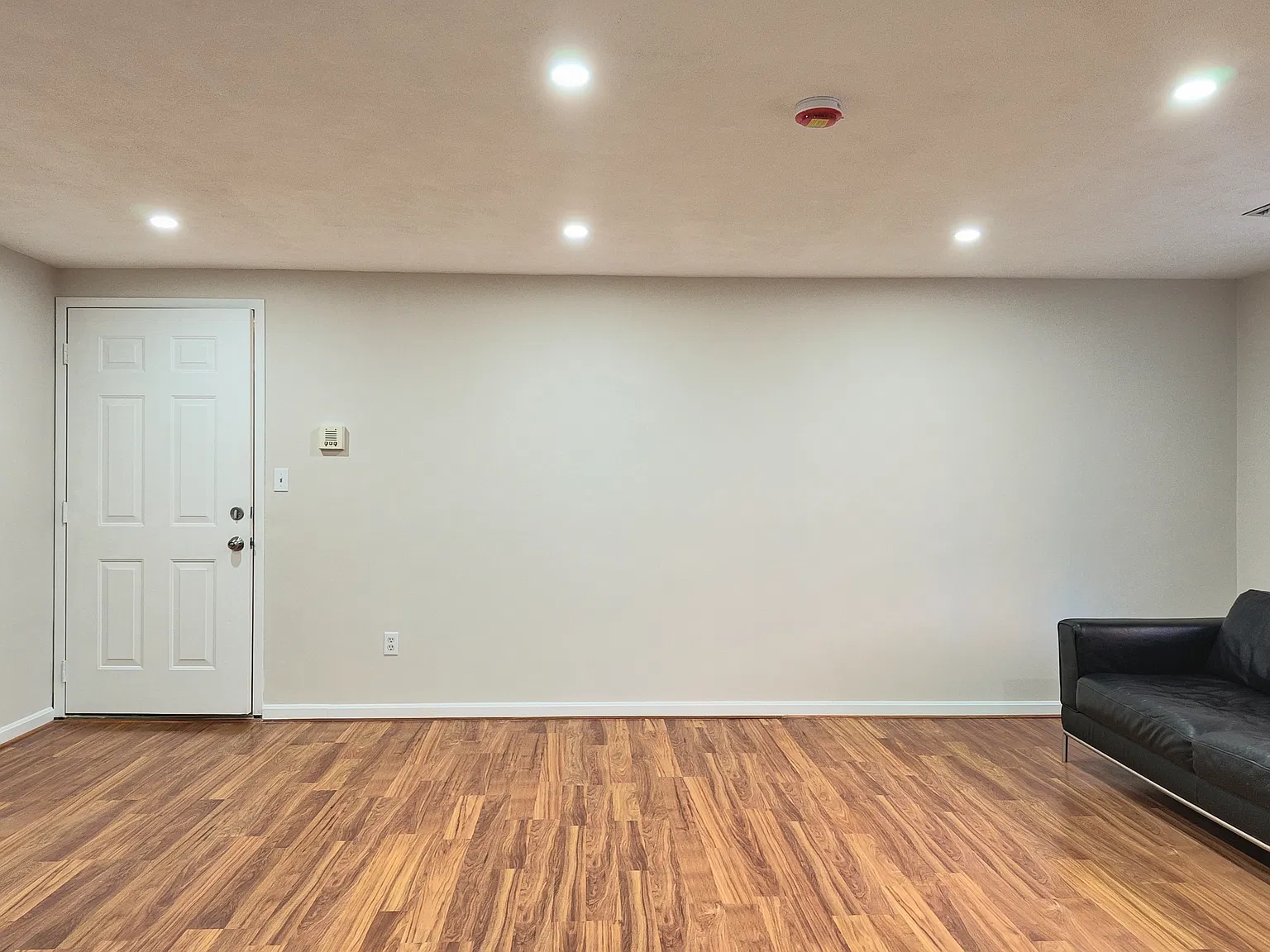1 Maude St — Photo 4