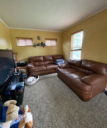 3rd image of 2729 Oakland Ave