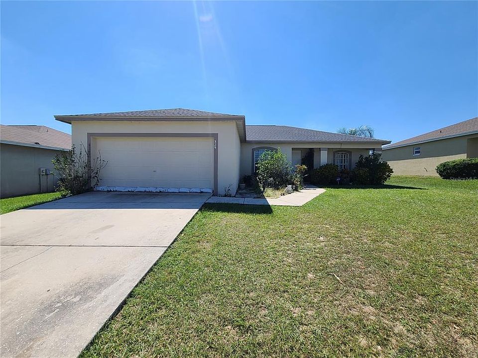 1st image of 329 Arlington Cir