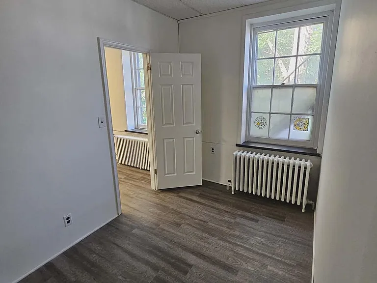 41 W Temple Ave #A2 — Photo 7