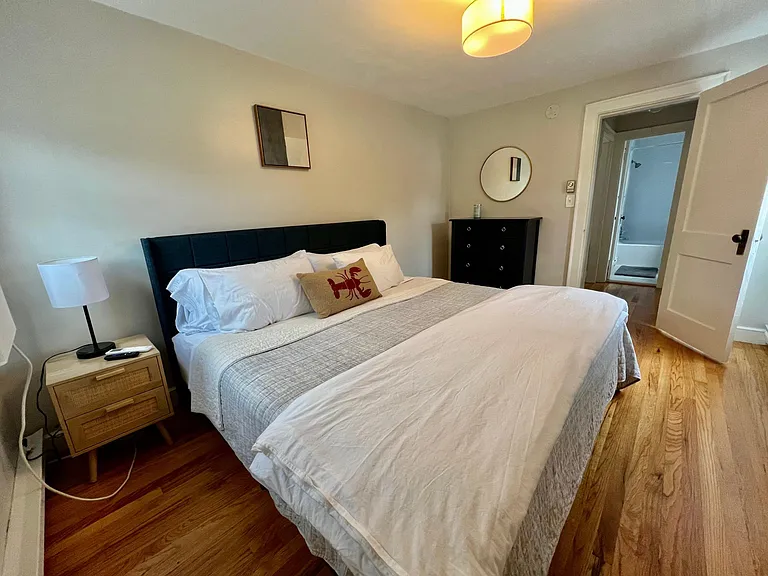 12 Willard St #3 — Photo 6