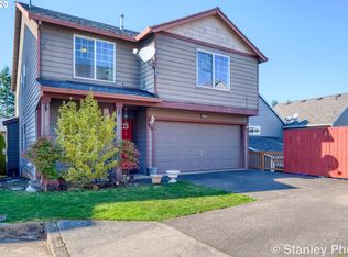 38843 Redwood St, Sandy, OR 97055