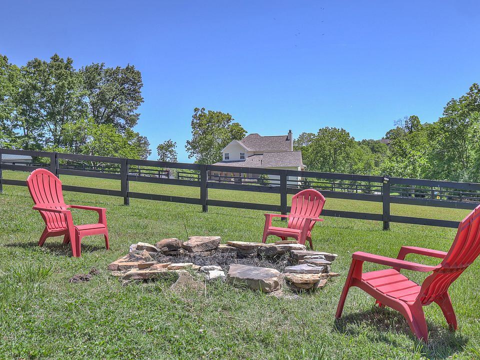 82nd image of 157 Giles Ln