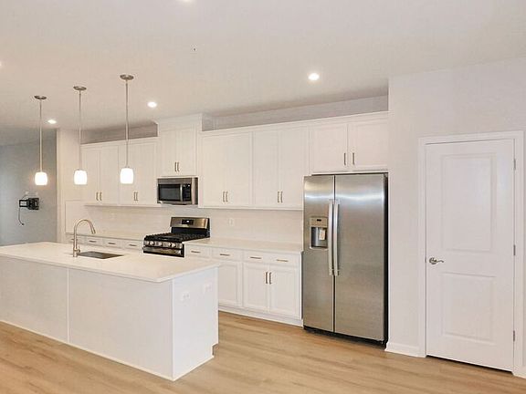2nd image of 23454 Sugar Pine Ln