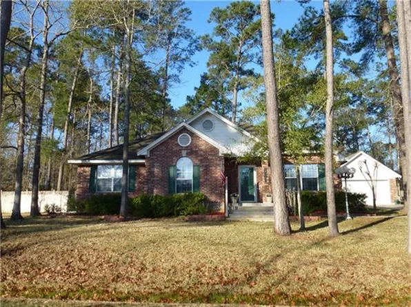 631 Lake Grove Dr, Coldspring, TX 77331