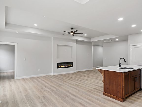 3rd image of 3414 34th St W