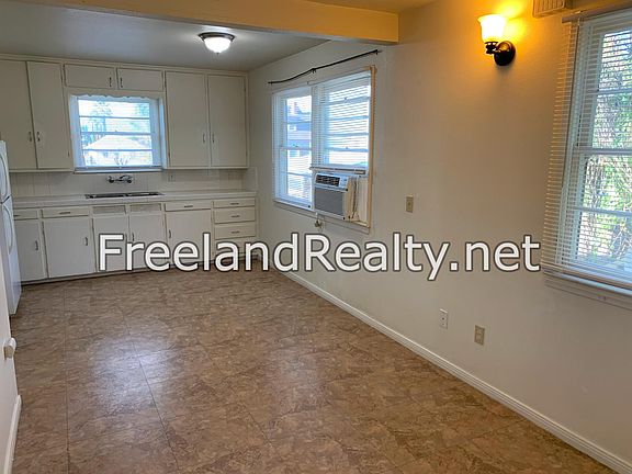 5th image of 230 S Buena Vista St #236