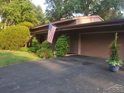27 Lexington Ct, Midland, MI, 48642