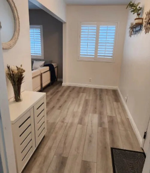 1/2 W Sepulveda St — Photo 2