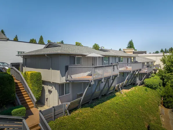 Wedgewood Seattle, 7320 35th Ave NE #8, Seattle, WA 98115