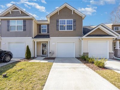 122 Red Plum Ln, Jamestown, NC, 27282