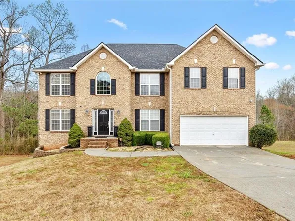 4920 Topsfield Ln, Lithonia, GA 30038