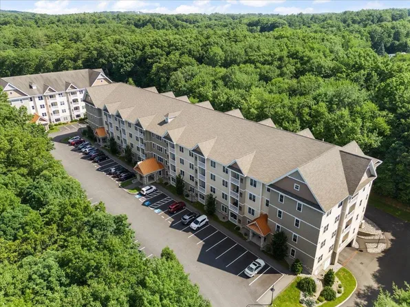 2 Henry David Drive #311, Nashua, NH 03062