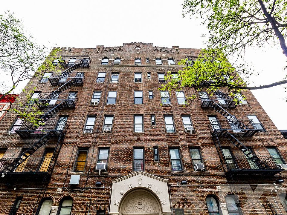 1st image of 80 Woodruff Ave APT 2A