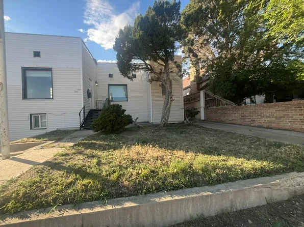 5 Plex at 1005 W Spruce St.