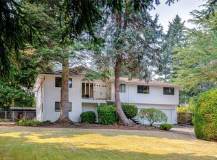 9122 206th St SW, Edmonds, WA 98026
