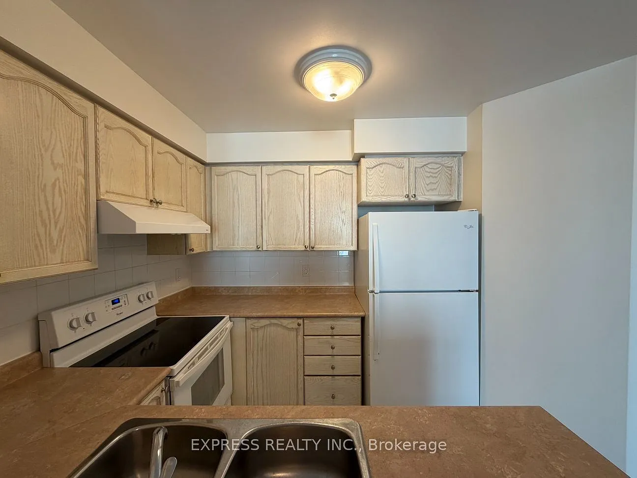 1 bed, $2,200 — Photo 3