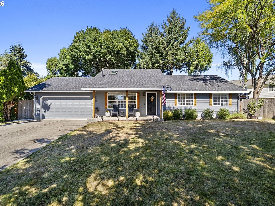 1st image of 306 SW 16th Cir