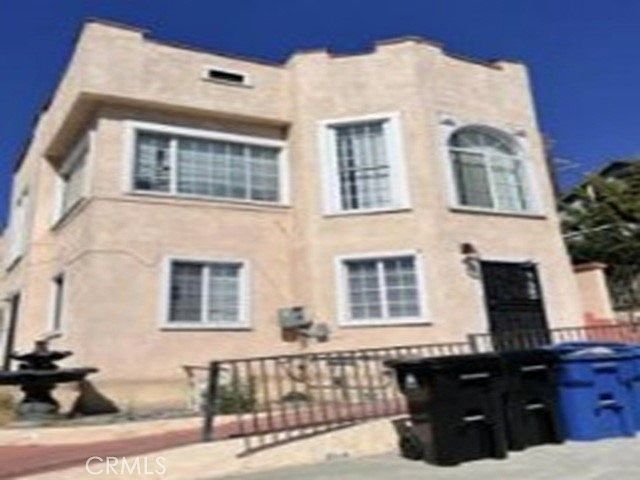 1st image of 4725 Saint Elmo Dr