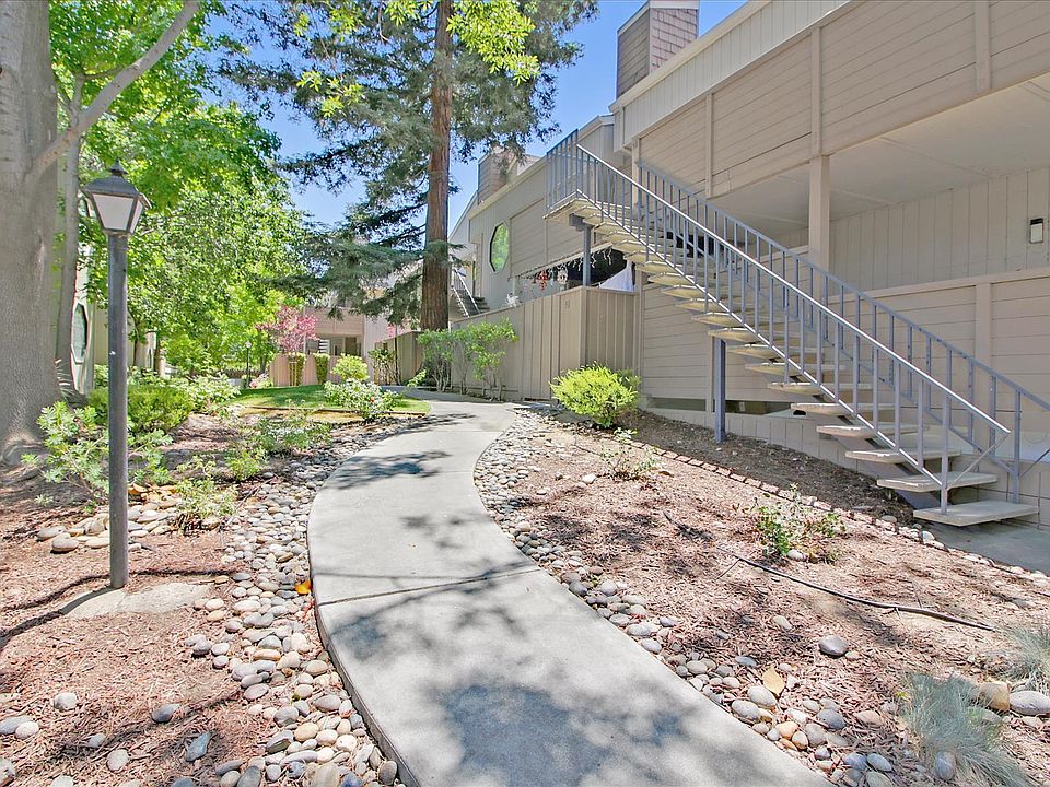 1st image of 414 Crescent Ave