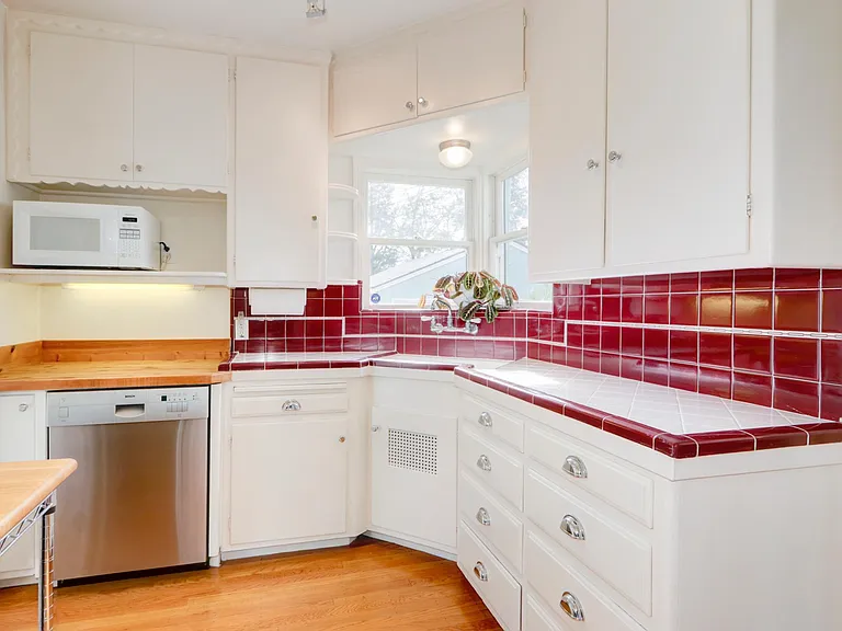 5228 G St — Photo 17