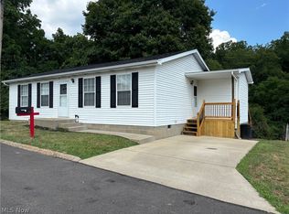 4218 Powell St, Parkersburg, WV 26104