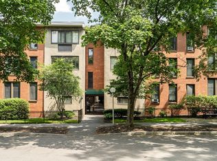 32 Juniper St APT 91, Brookline, MA 02445