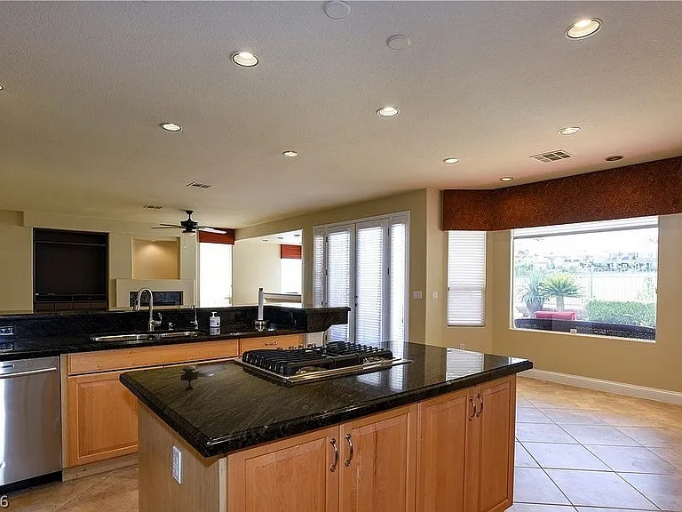 1817 Corta Bella Dr — Photo 7