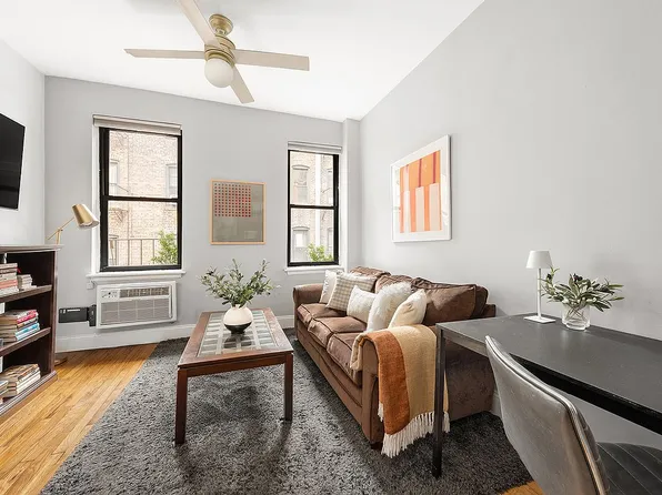 220 E 87th St #2/3H, New York, NY 10128