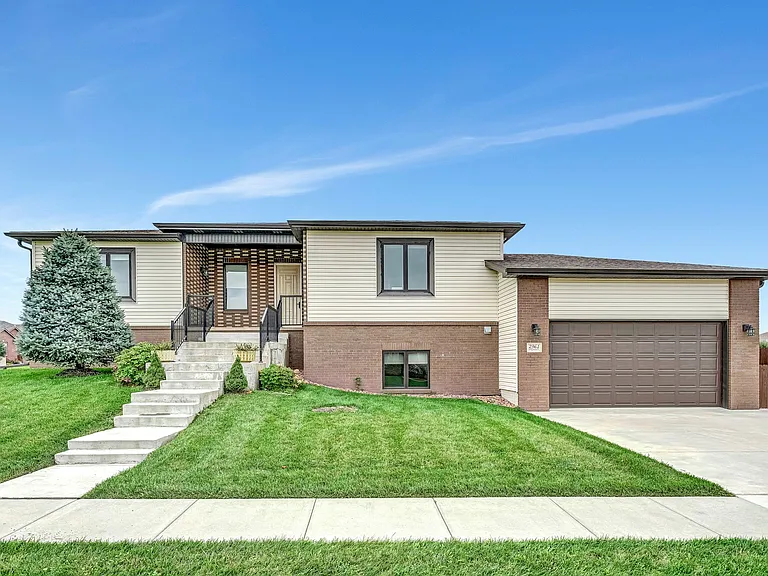 2961 Valley Stream Dr — Photo 57