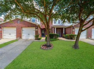 13102 Lawsons Creek Ln, Houston, TX 77072