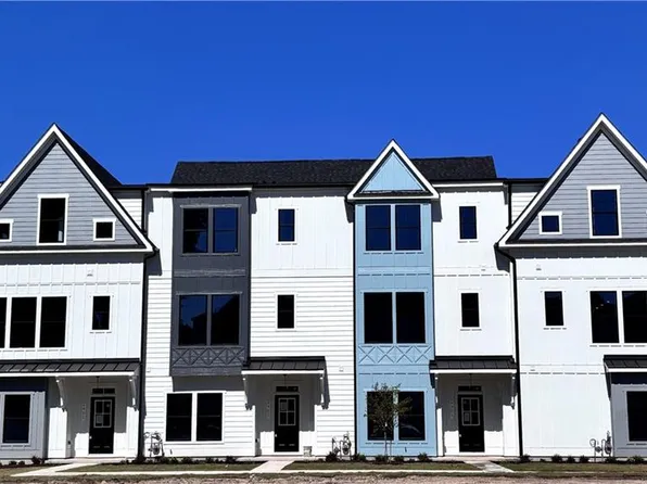 904 Jennings Ln, Chesapeake, VA 23322