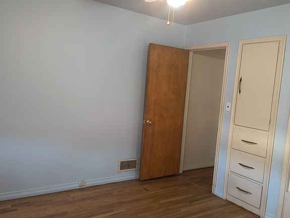 5th image of 5521 W Cruzen St