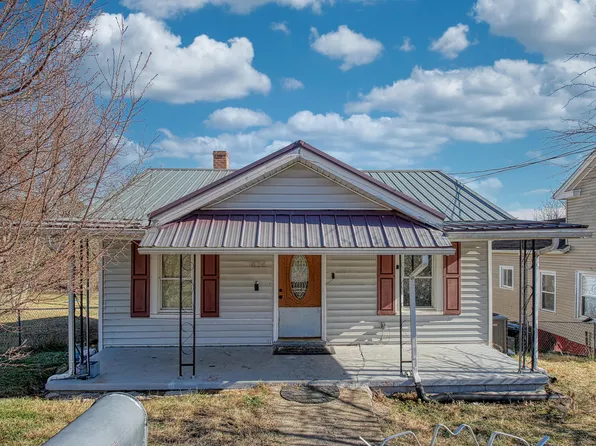 424 Magazine St, Pulaski, VA 24301